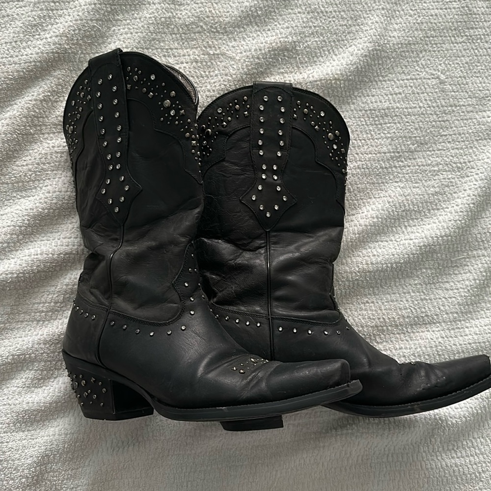 Ariat studded boots - size 8 in black